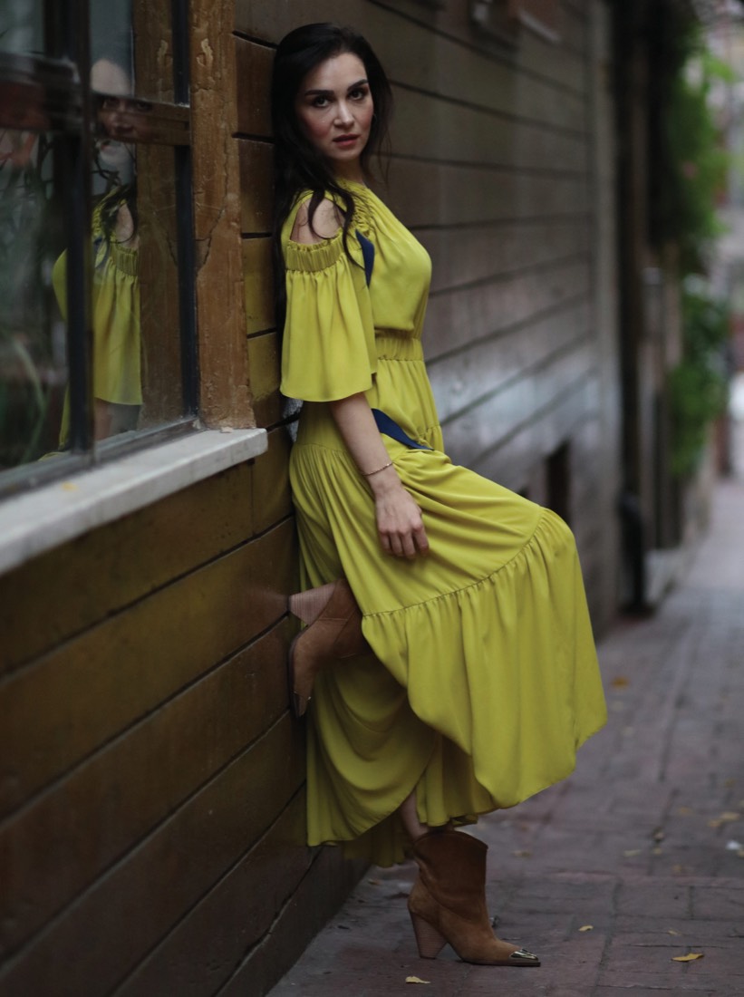 Hande Kaptan