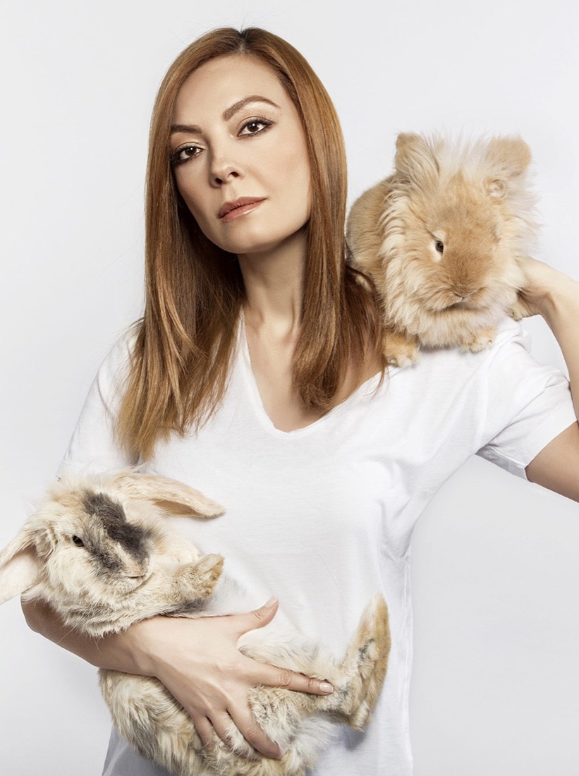 Özge Özder
